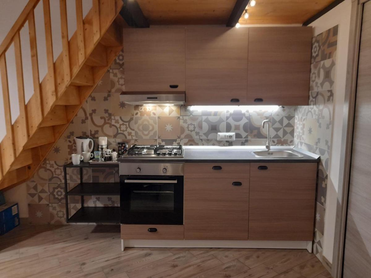 La Casa Di Fofo' Hotel Наполи Екстериор снимка
