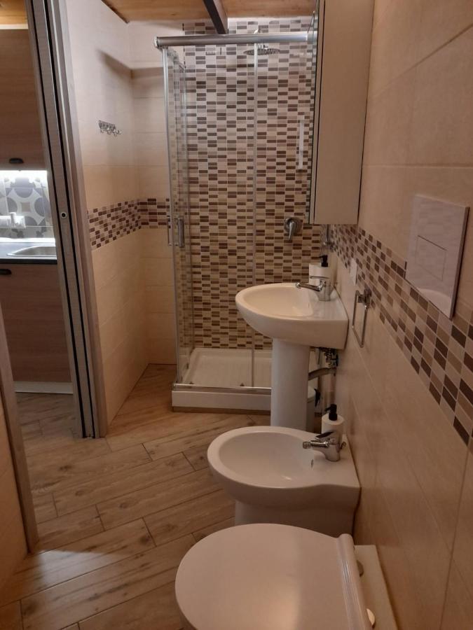 La Casa Di Fofo' Hotel Наполи Екстериор снимка