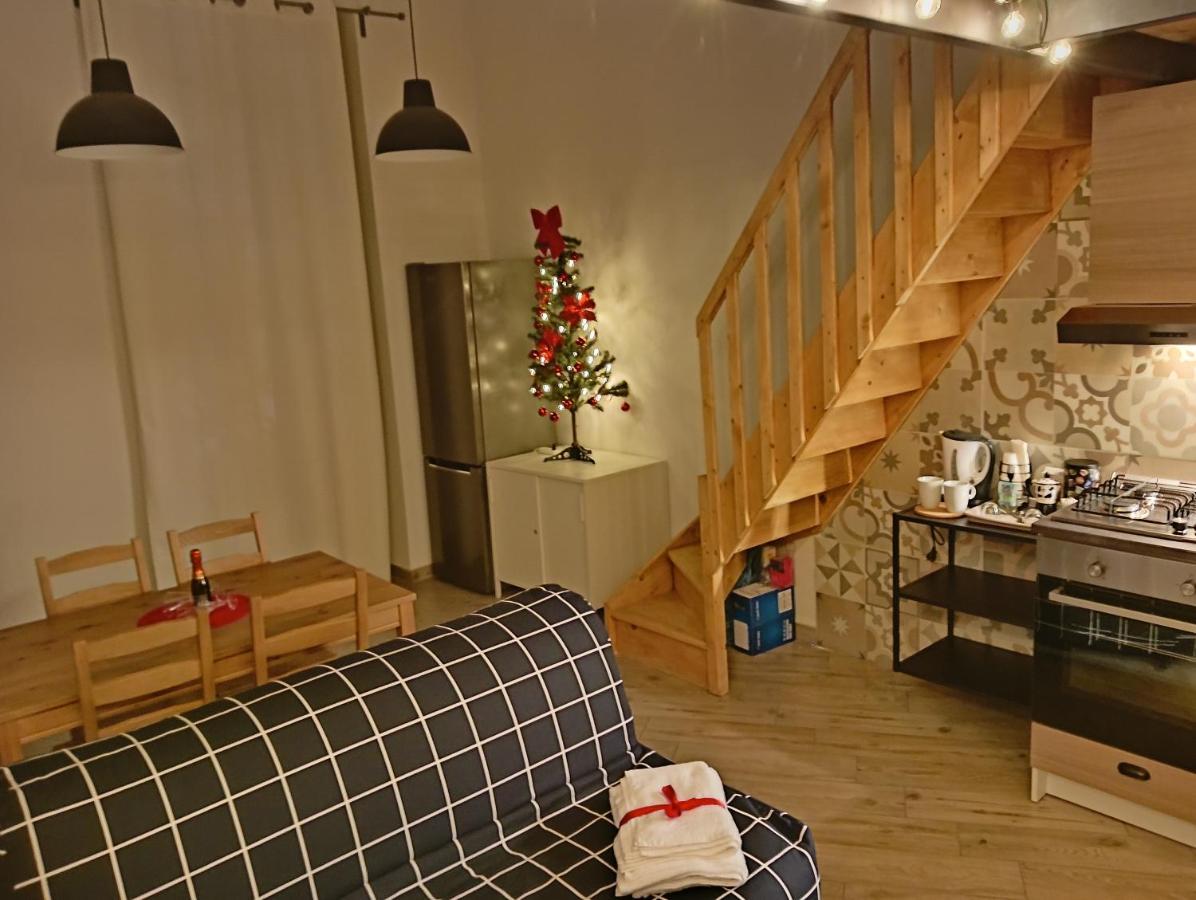 La Casa Di Fofo' Hotel Наполи Екстериор снимка