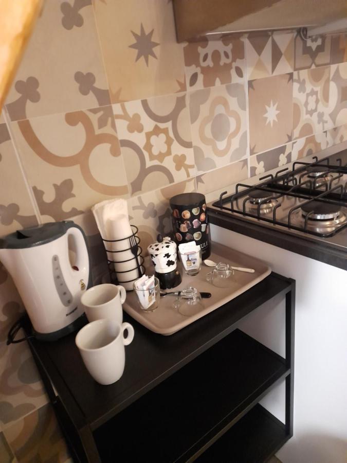 La Casa Di Fofo' Hotel Наполи Екстериор снимка